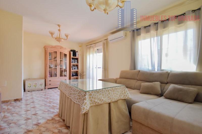 Venta de dúplex en Las Gabias