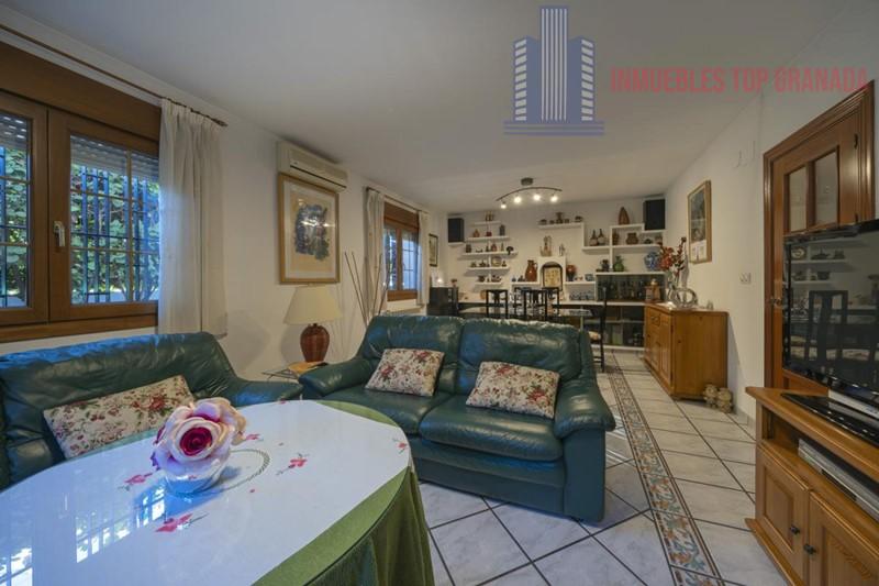 For sale of chalet in Granada