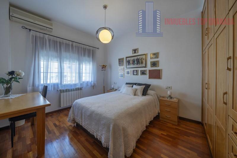 For sale of chalet in Granada