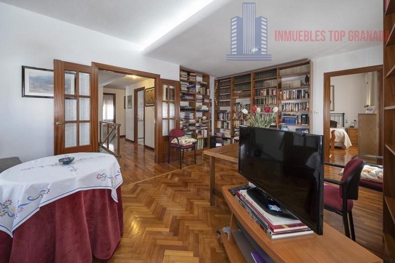 For sale of chalet in Granada