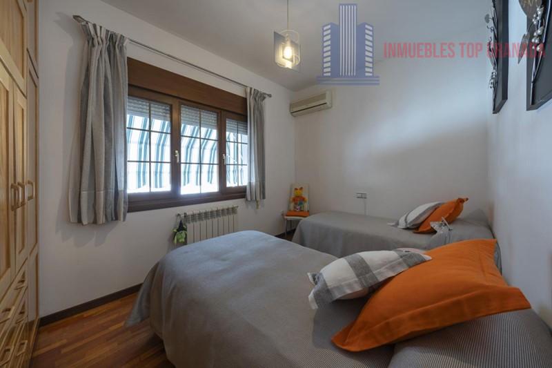 For sale of chalet in Granada