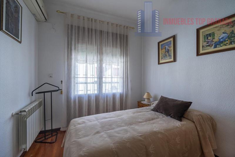 For sale of chalet in Granada