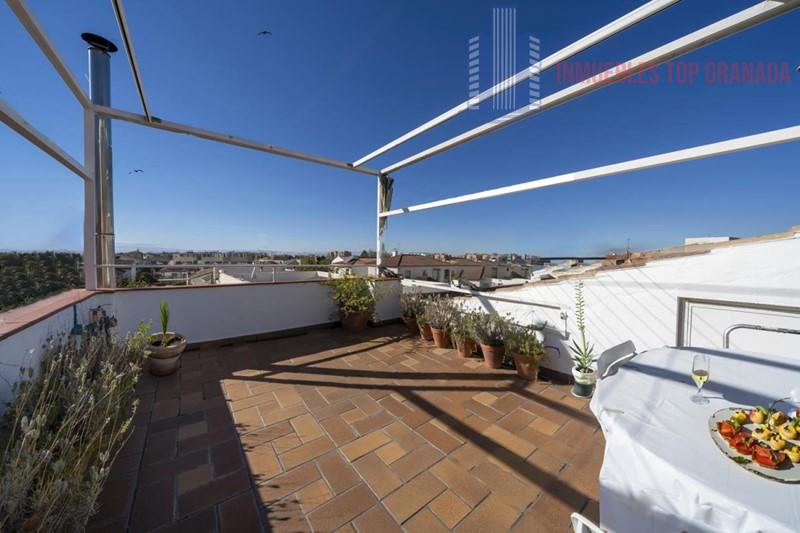 For sale of chalet in Granada