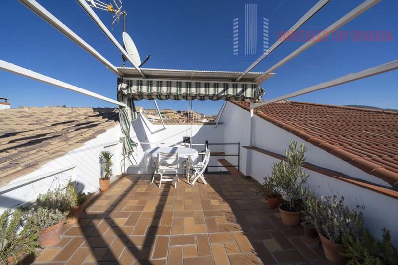 For sale of chalet in Granada