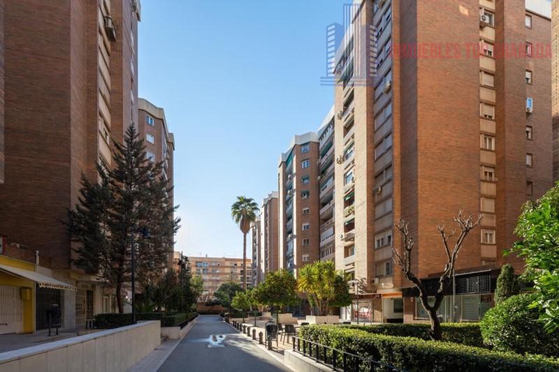 Venta de piso en Granada