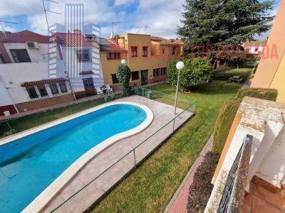 For sale of house in Ogíjares