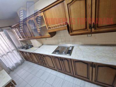 For sale of flat in Granada