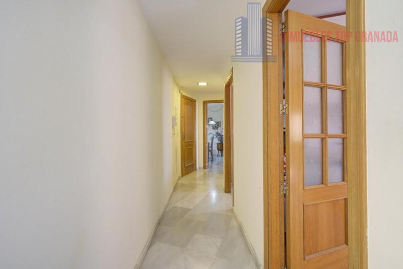 For sale of penthouse in Almuñécar