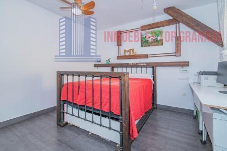 For sale of penthouse in Híjar