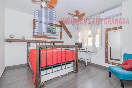 For sale of penthouse in Híjar