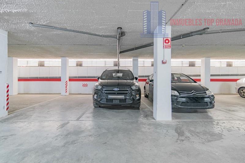 For sale of flat in Las Gabias