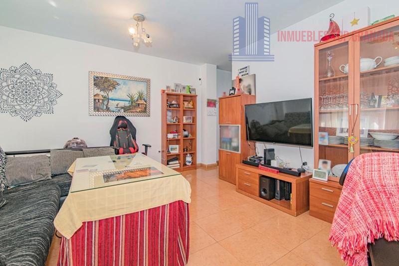 For sale of flat in Las Gabias