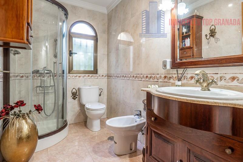 Venta de chalet en Albolote