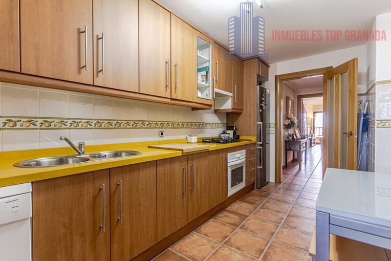 For sale of flat in Motril