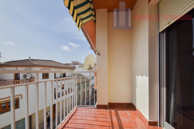 For sale of flat in Atarfe