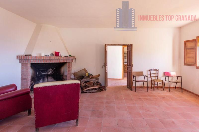 For sale of rural property in Lanjarón