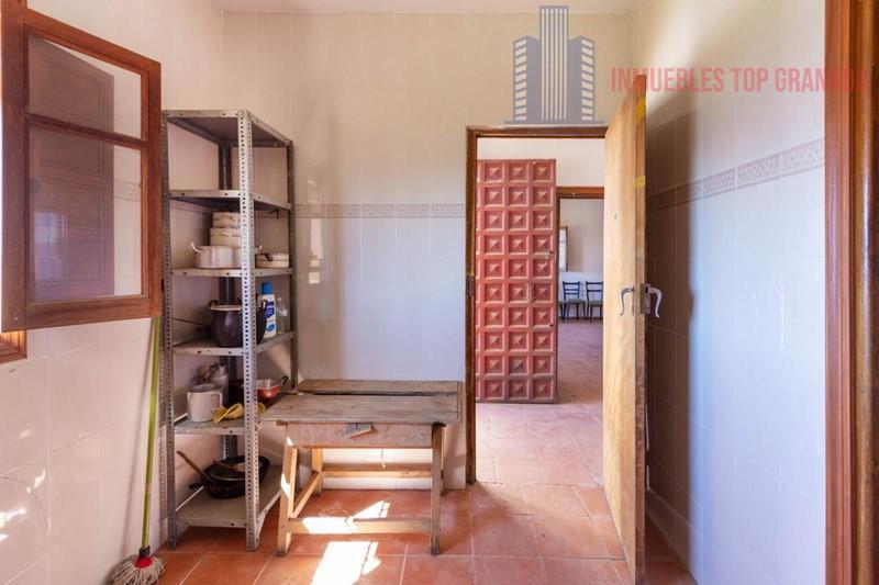 For sale of rural property in Lanjarón