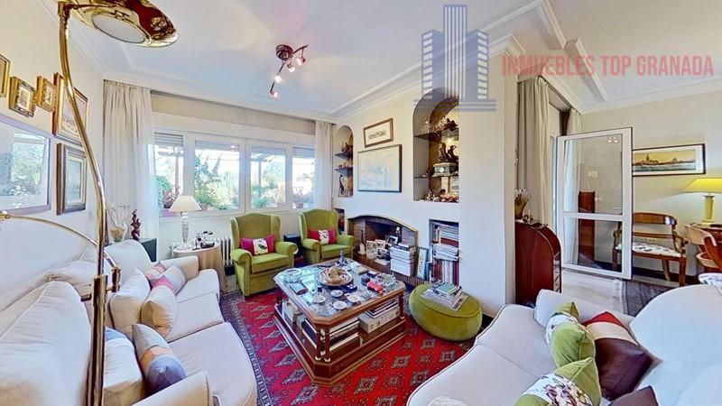 For sale of house in Granada