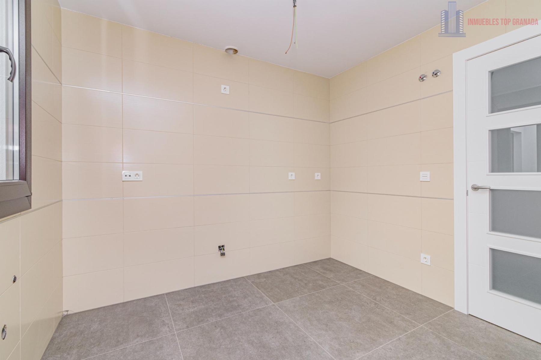 For sale of flat in Cijuela