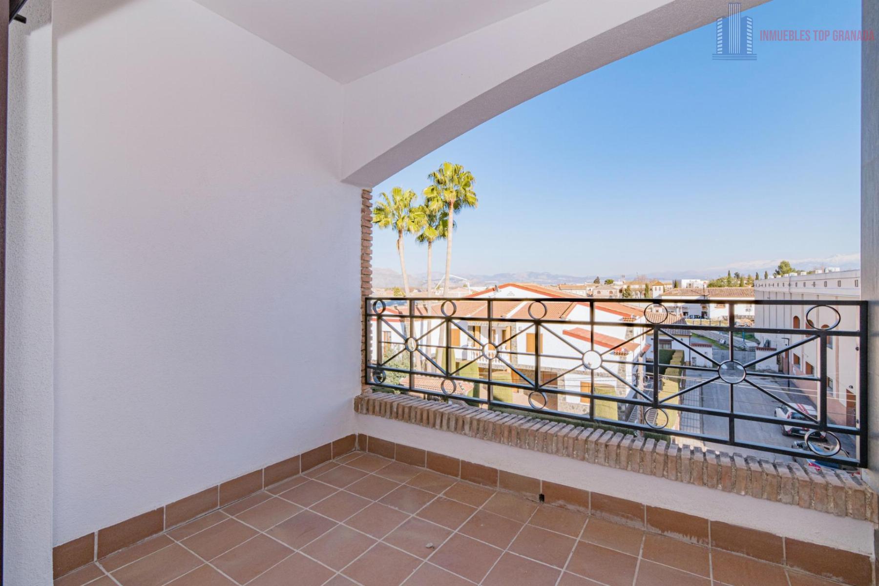 For sale of flat in Cijuela