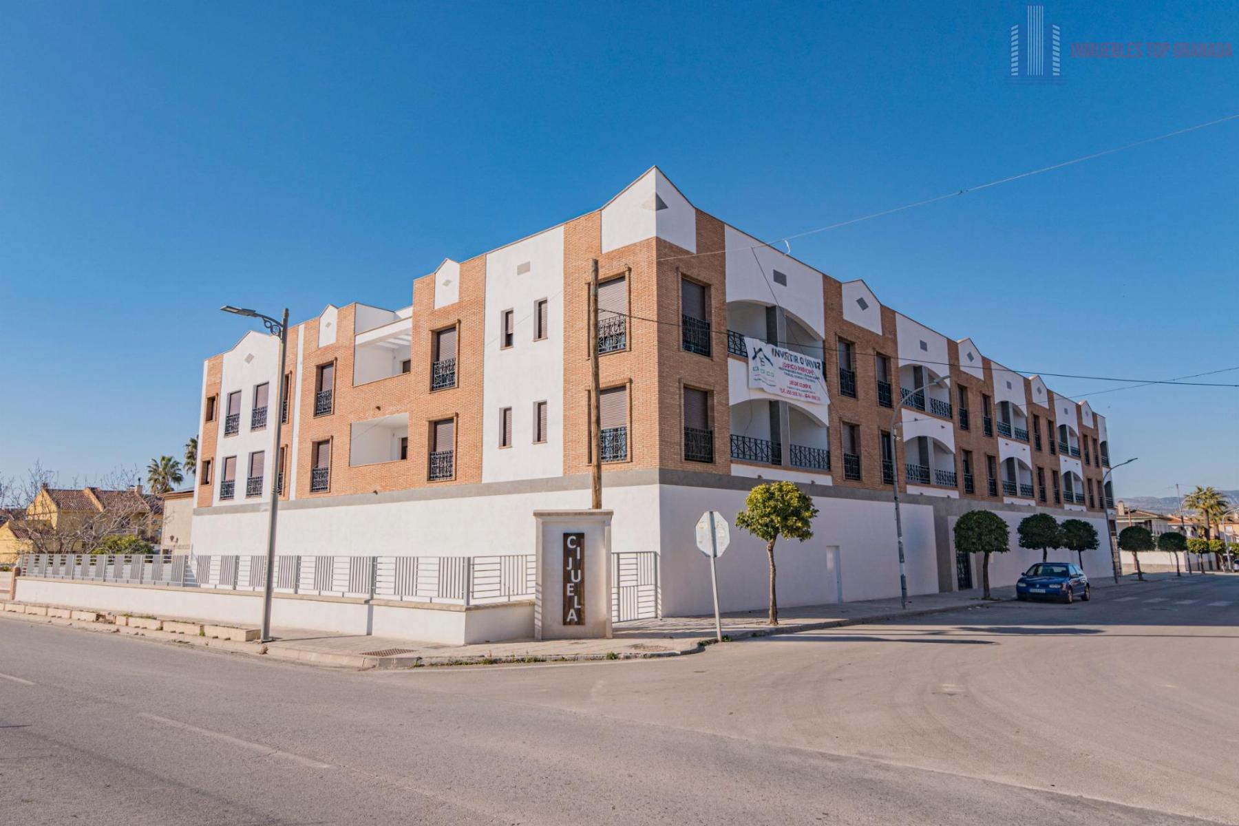 For sale of flat in Cijuela