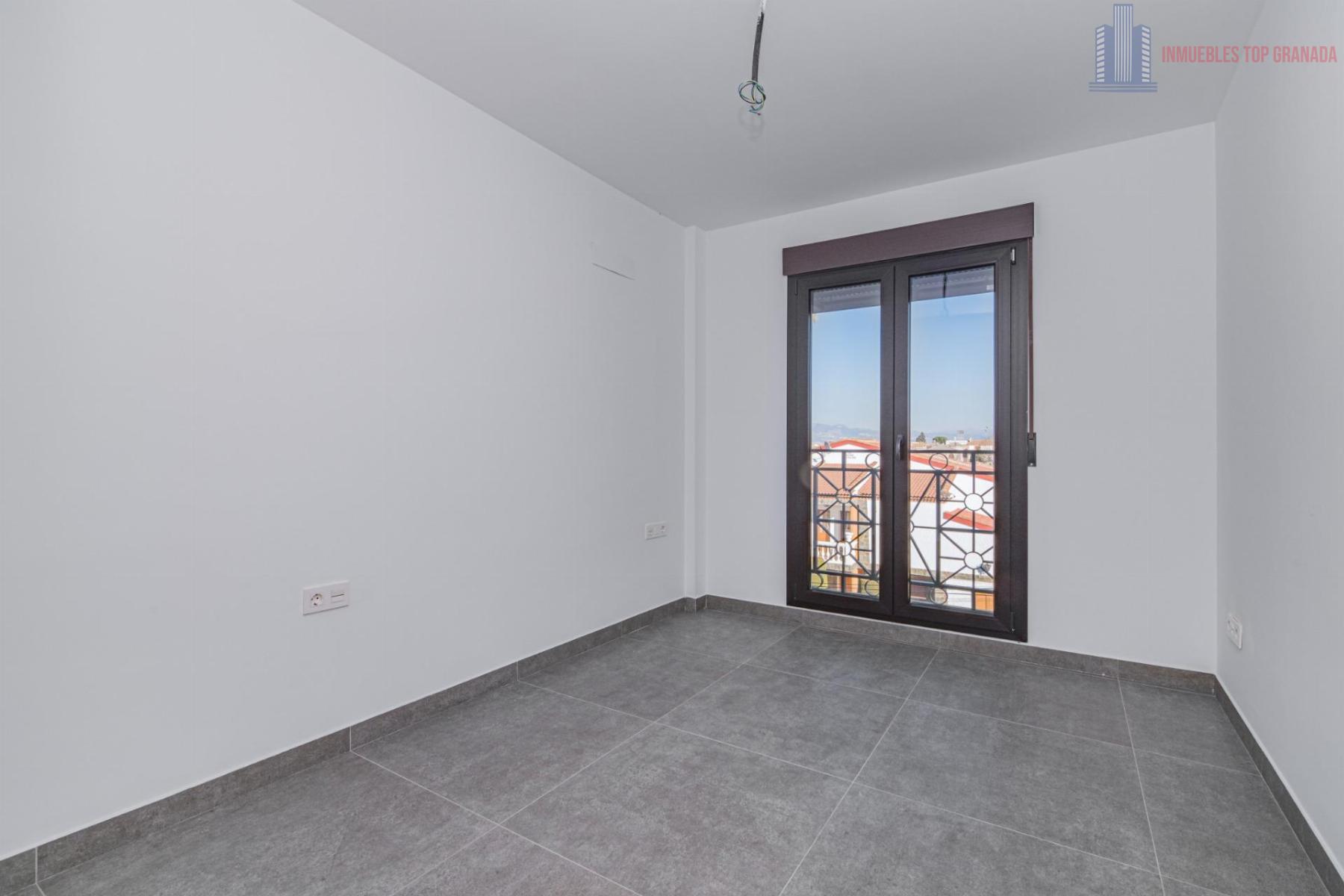 For sale of flat in Cijuela