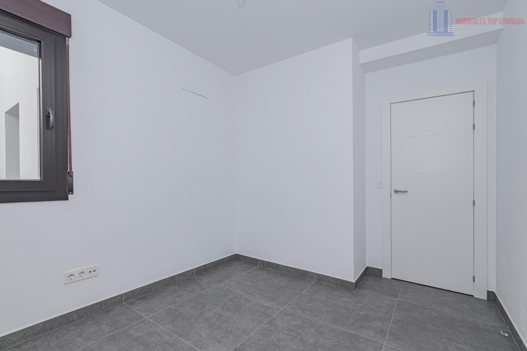 For sale of flat in Cijuela