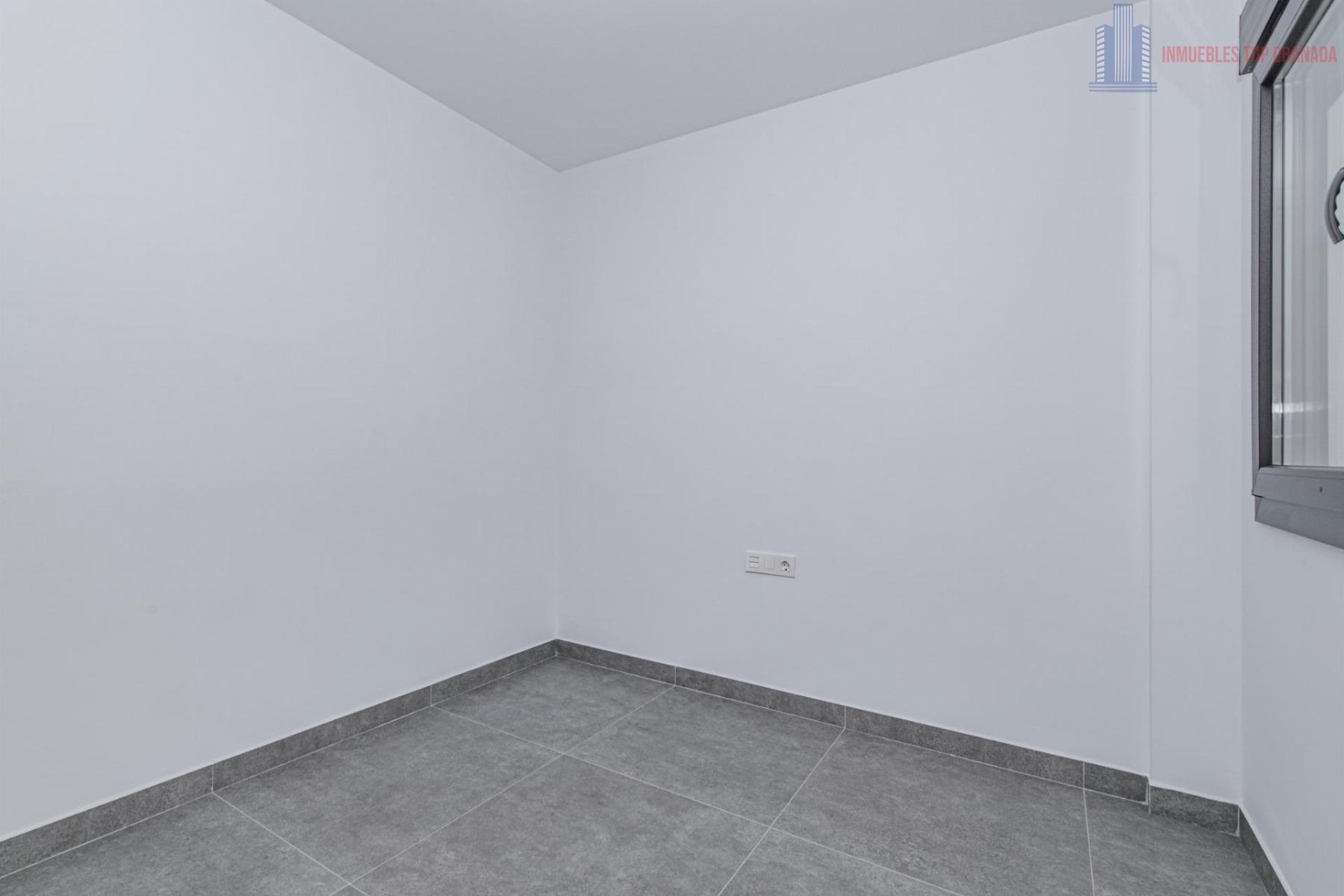 For sale of flat in Cijuela