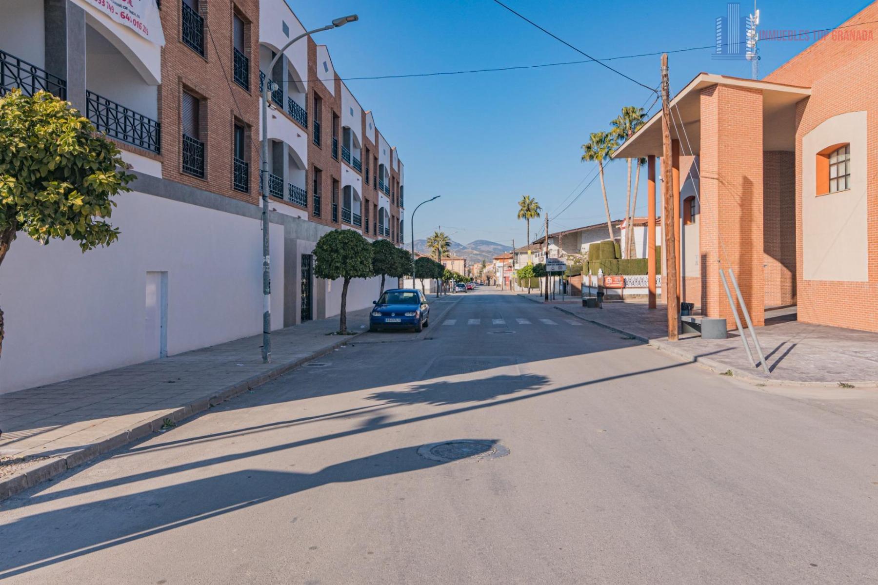 For sale of flat in Cijuela