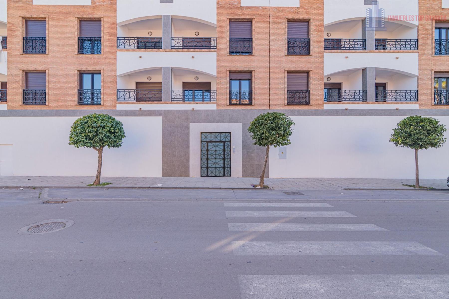 For sale of flat in Cijuela