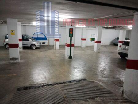 For sale of flat in Granada