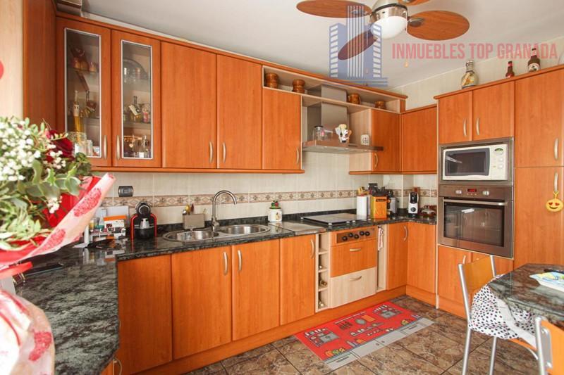 Venta de casa en Atarfe