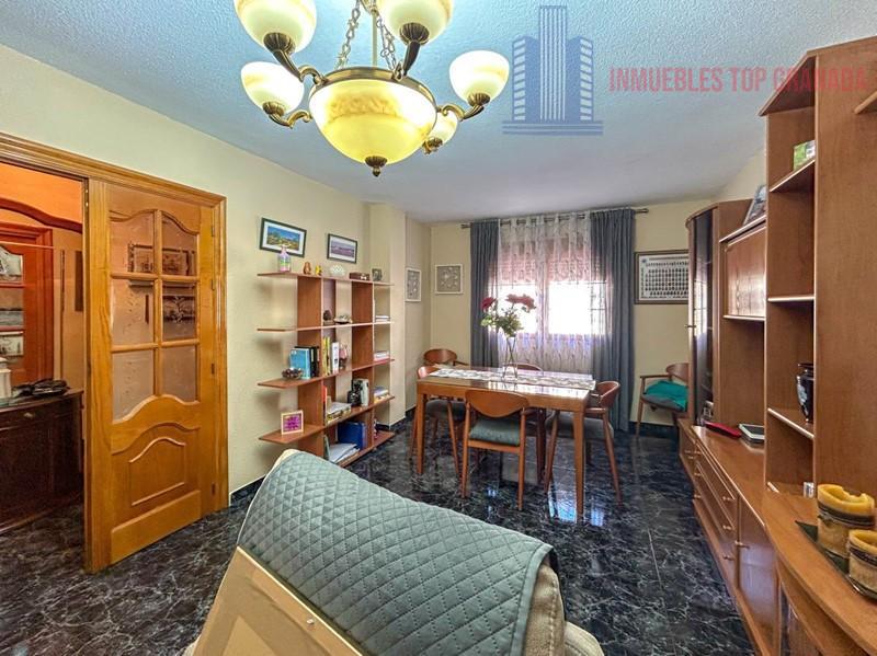 Venta de casa en Atarfe