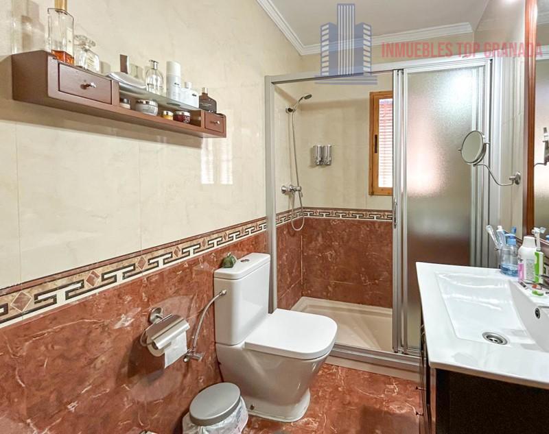 Venta de casa en Atarfe