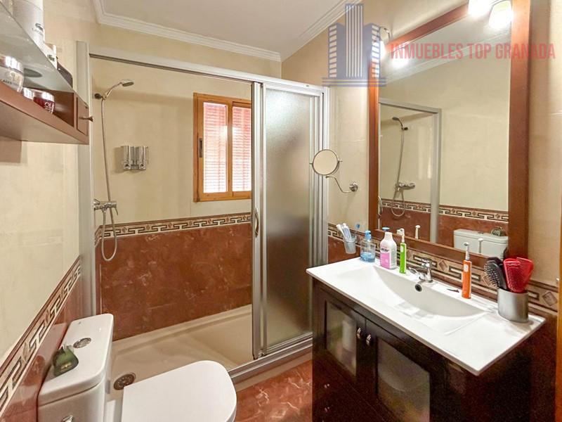 Venta de casa en Atarfe