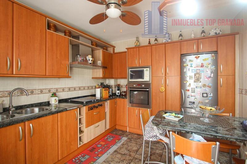 Venta de casa en Atarfe
