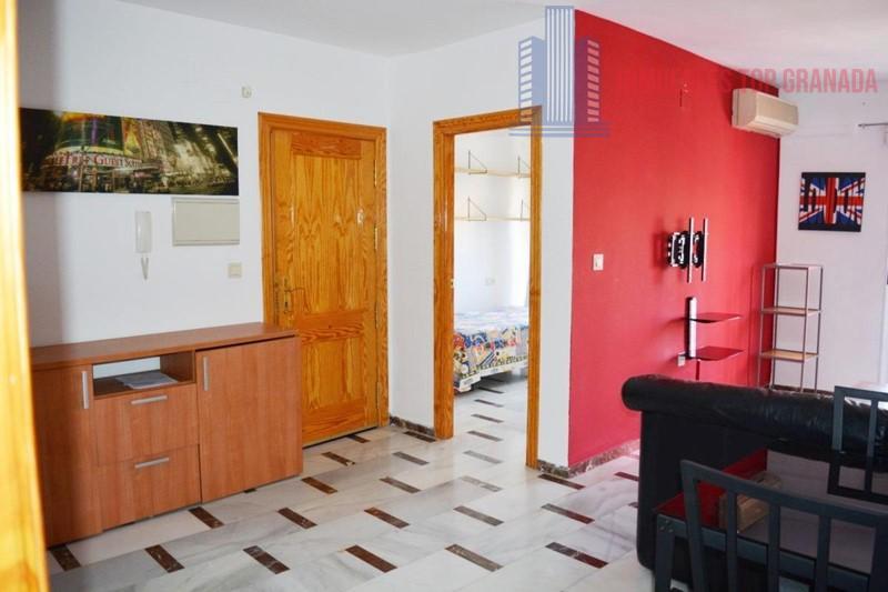 For sale of flat in Cúllar Vega