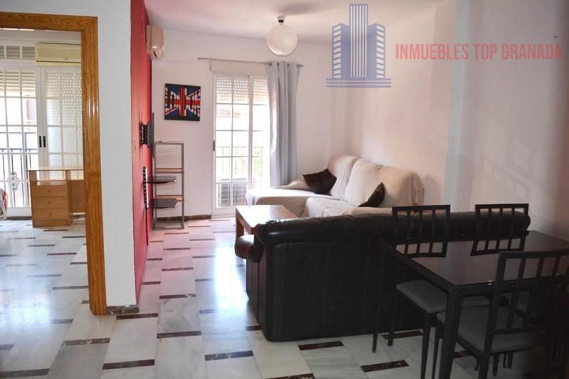 For sale of flat in Cúllar Vega