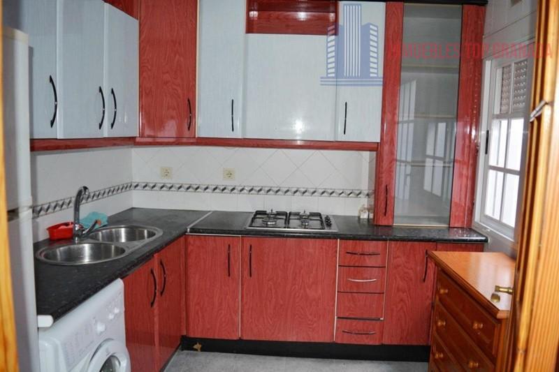 For sale of flat in Cúllar Vega