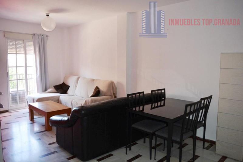 For sale of flat in Cúllar Vega