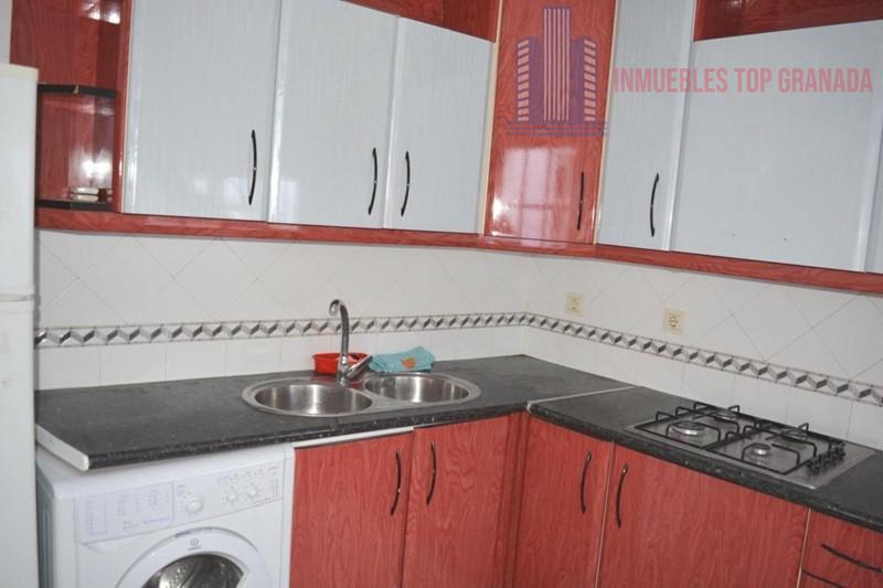 For sale of flat in Cúllar Vega