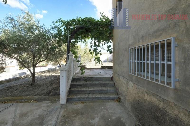 For sale of chalet in Alhendín