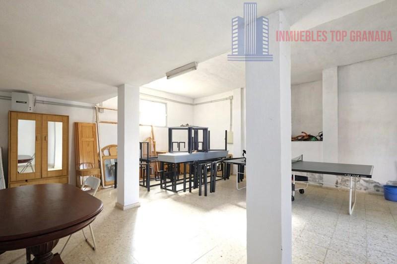 For sale of chalet in Alhendín