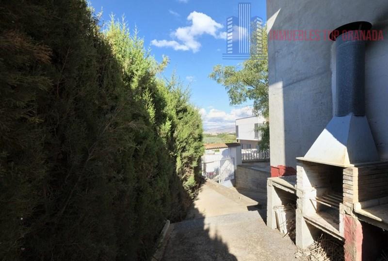 For sale of chalet in Alhendín