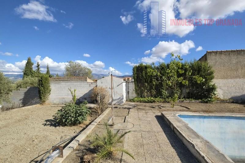 For sale of chalet in Alhendín