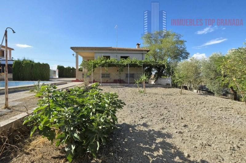For sale of chalet in Alhendín
