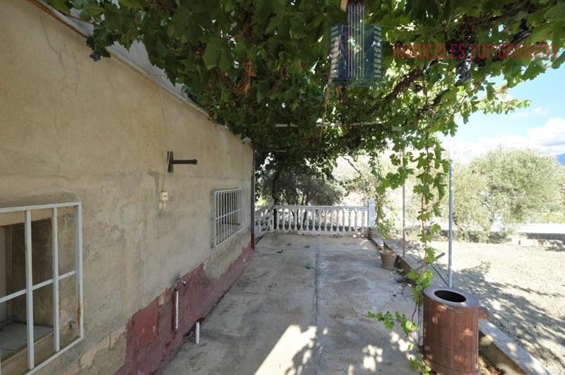 For sale of chalet in Alhendín