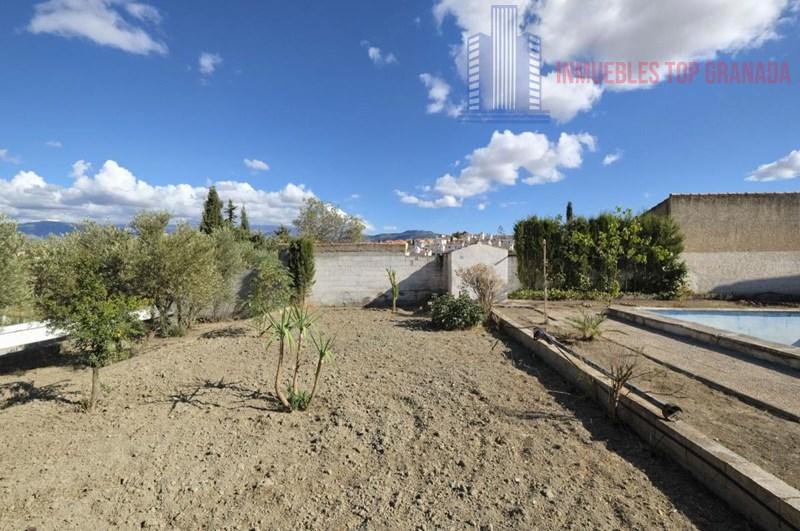 For sale of chalet in Alhendín
