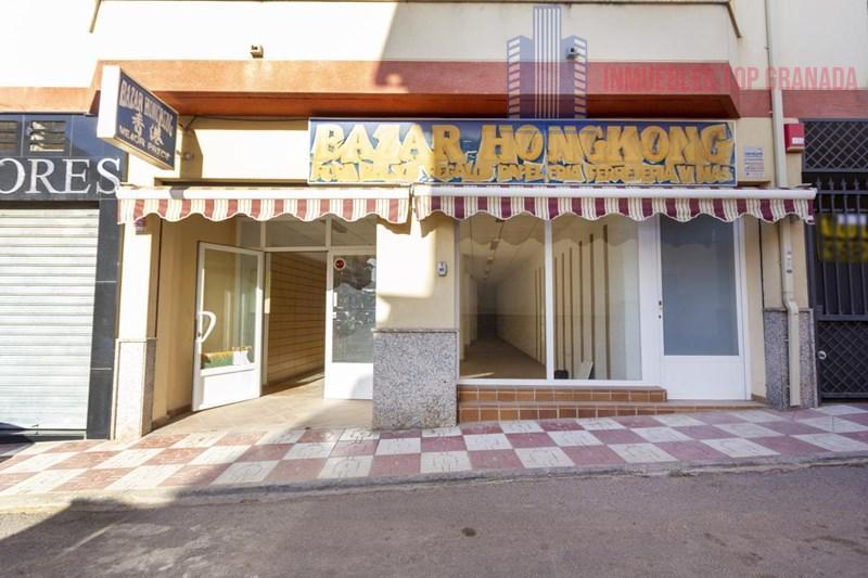 For sale of commercial in Otura