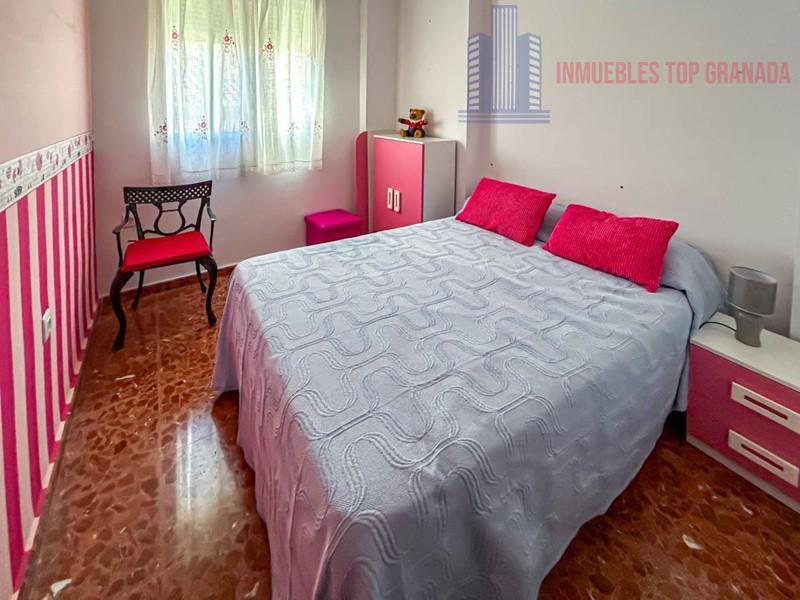 For sale of flat in Atarfe